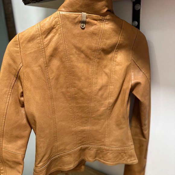 Mackage for Aritzia brown leather jacket size xxs - Picture 3 of 4